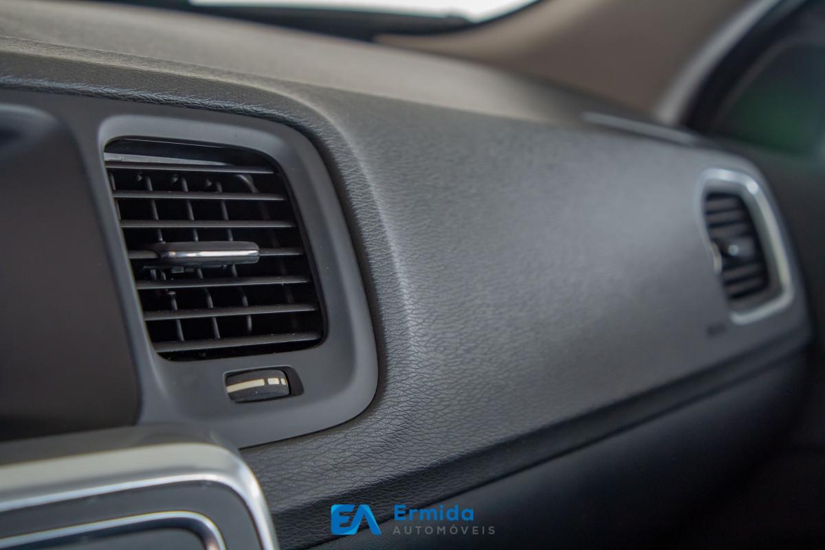 volvo-v60-2010-diesel-1984cc