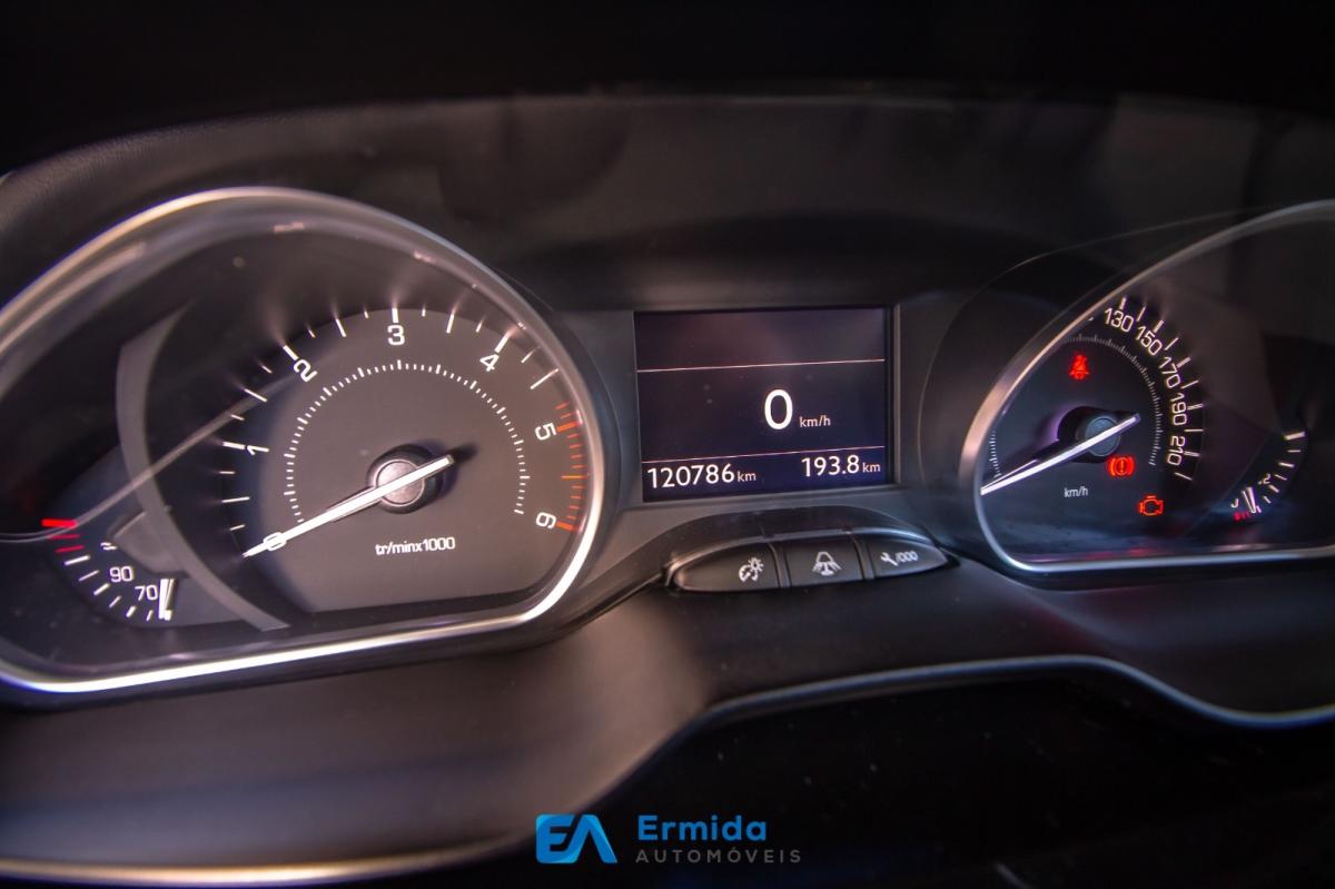 peugeot-208-2012-diesel-1560cc