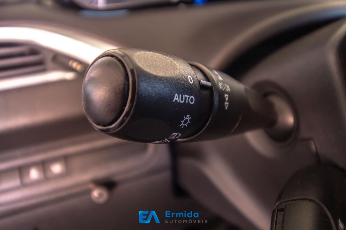 peugeot-208-2012-diesel-1560cc