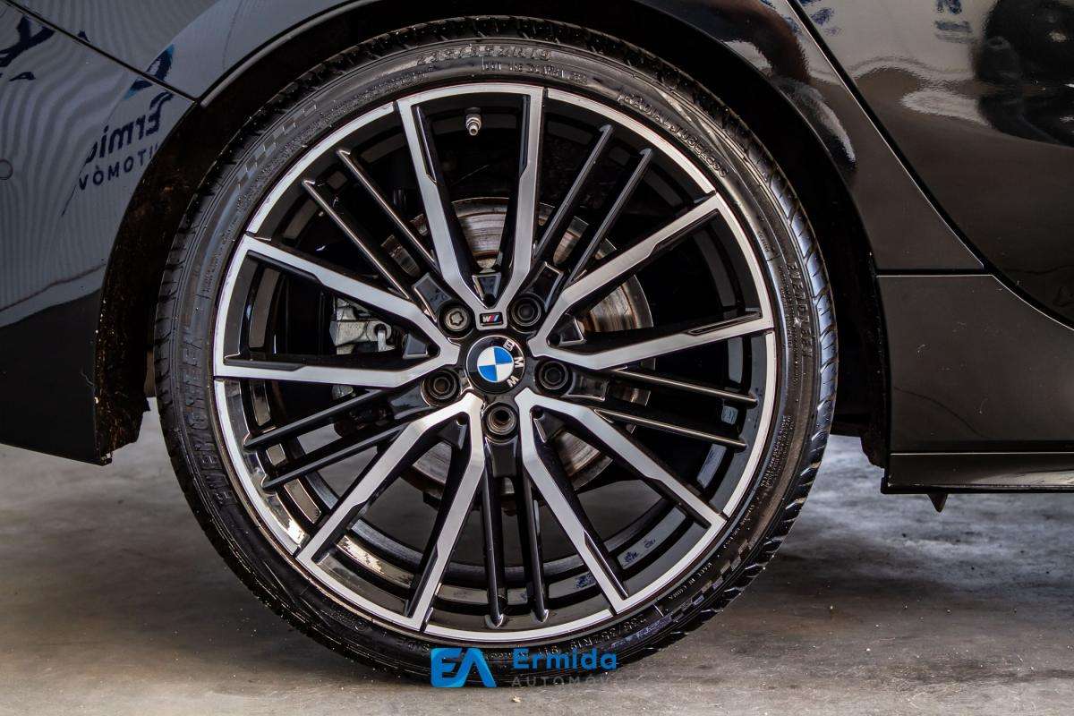 bmw-serie-1-2024-gasolina-1499cc