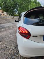 peugeot-208-2014-gasolina-1598cc
