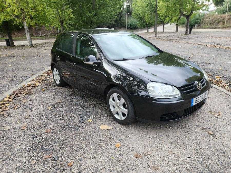 volkswagen-golf-2004-diesel-1896cc