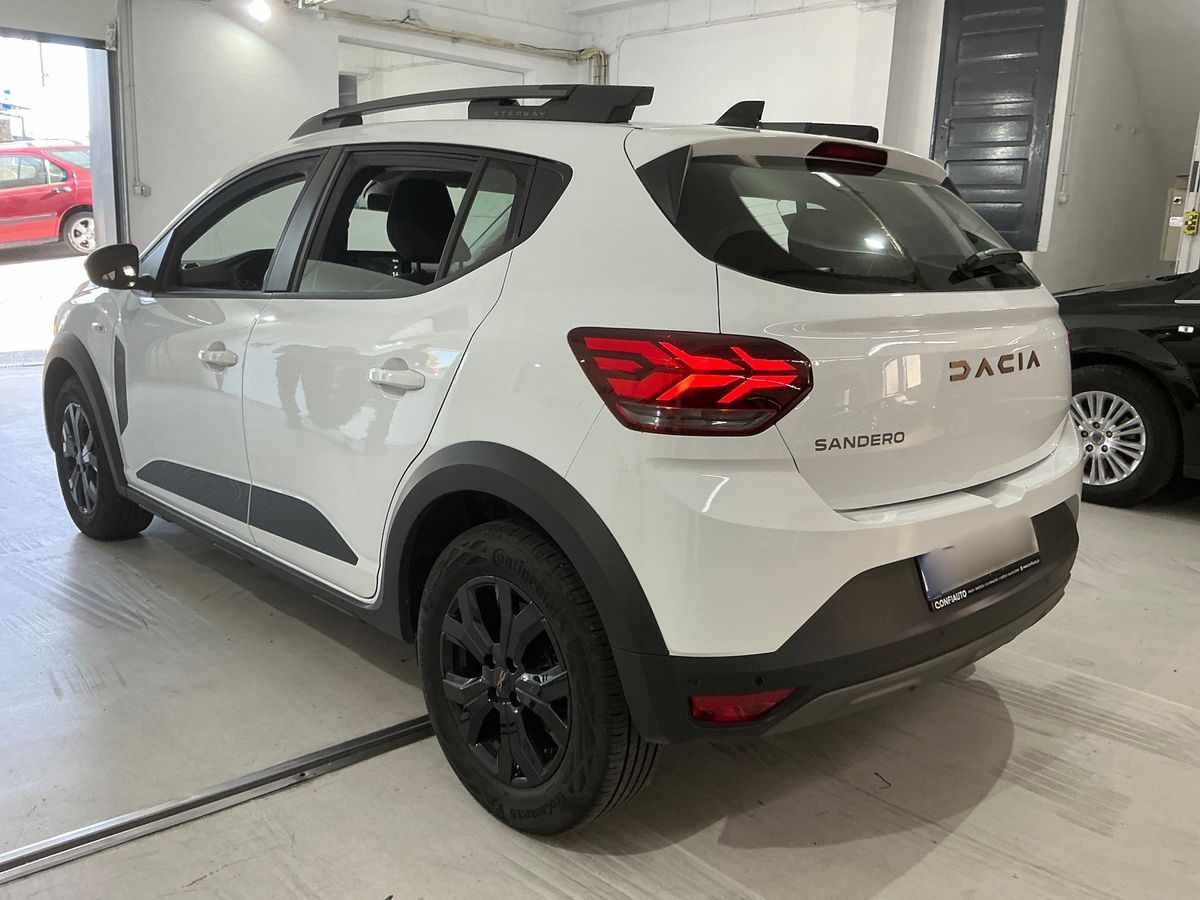 dacia-sandero-1-0-tce-2024-gasolina-999cc