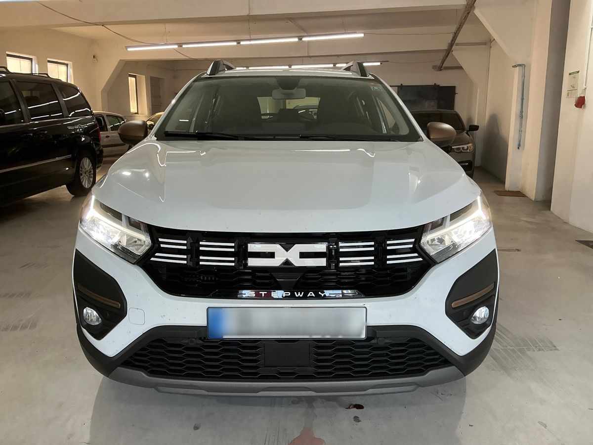 dacia-sandero-1-0-tce-2024-gasolina-999cc