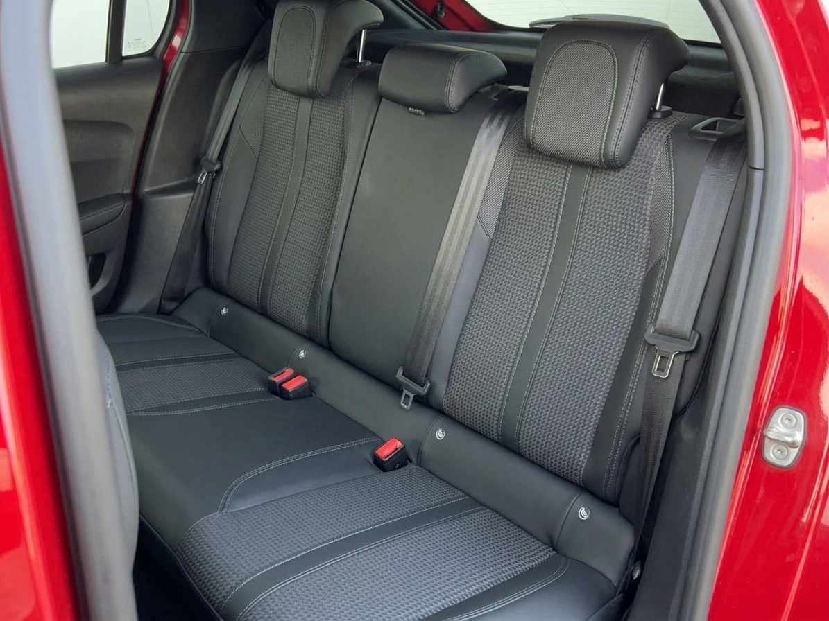peugeot-208-1-2-puretech-2019-gasolina-1199cc