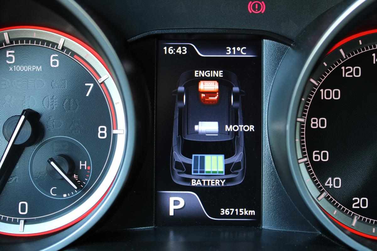 suzuki-swift-1-2-dualjetshvs-2023-gasolina-1197cc