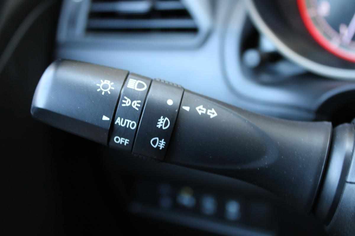 suzuki-swift-1-2-dualjetshvs-2023-gasolina-1197cc
