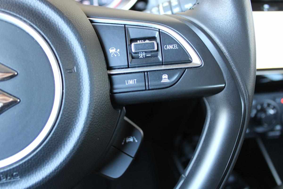 suzuki-swift-1-2-dualjetshvs-2023-gasolina-1197cc