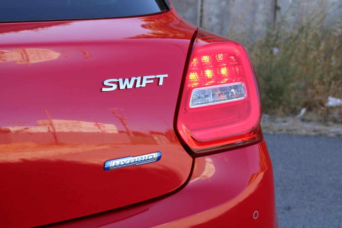 suzuki-swift-1-2-dualjetshvs-2023-gasolina-1197cc