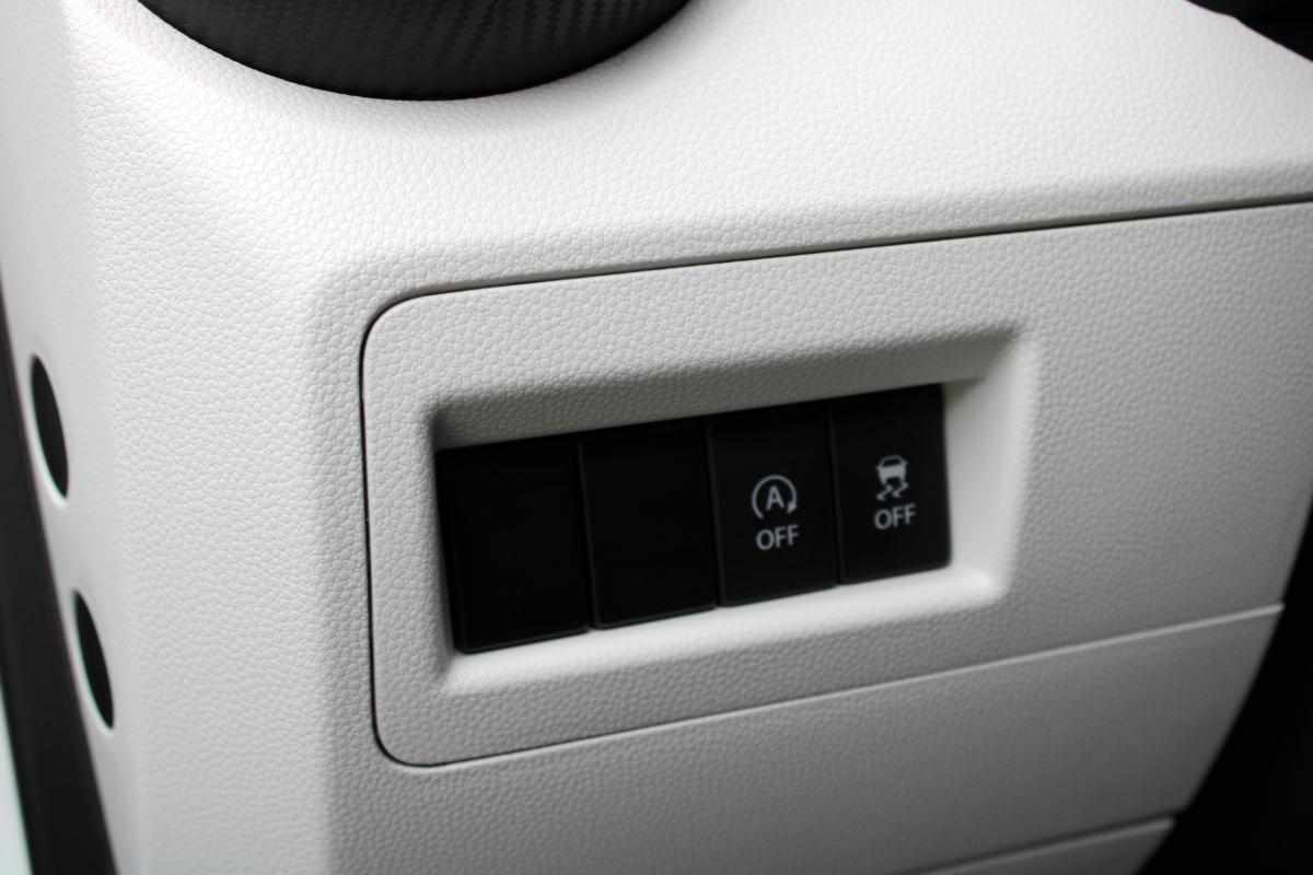 suzuki-ignis-1-2-dualjet-2018-gasolina-1242cc