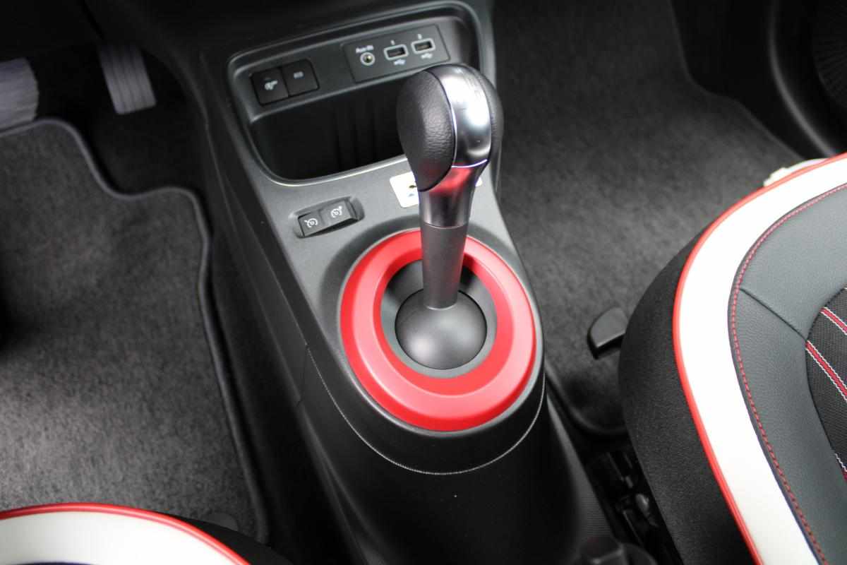renault-twingo-0-9-tce-2020-gasolina-898cc