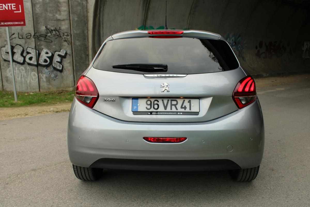 peugeot-208-1-5-bluehdi-2018-diesel-1499cc
