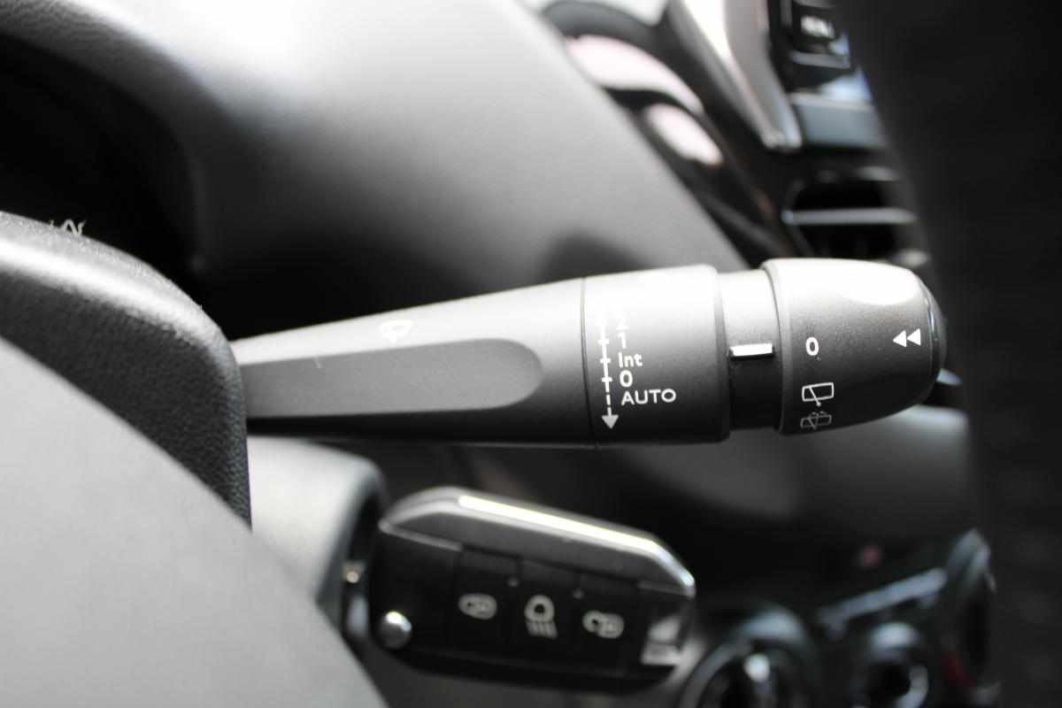 peugeot-208-1-5-bluehdi-2018-diesel-1499cc
