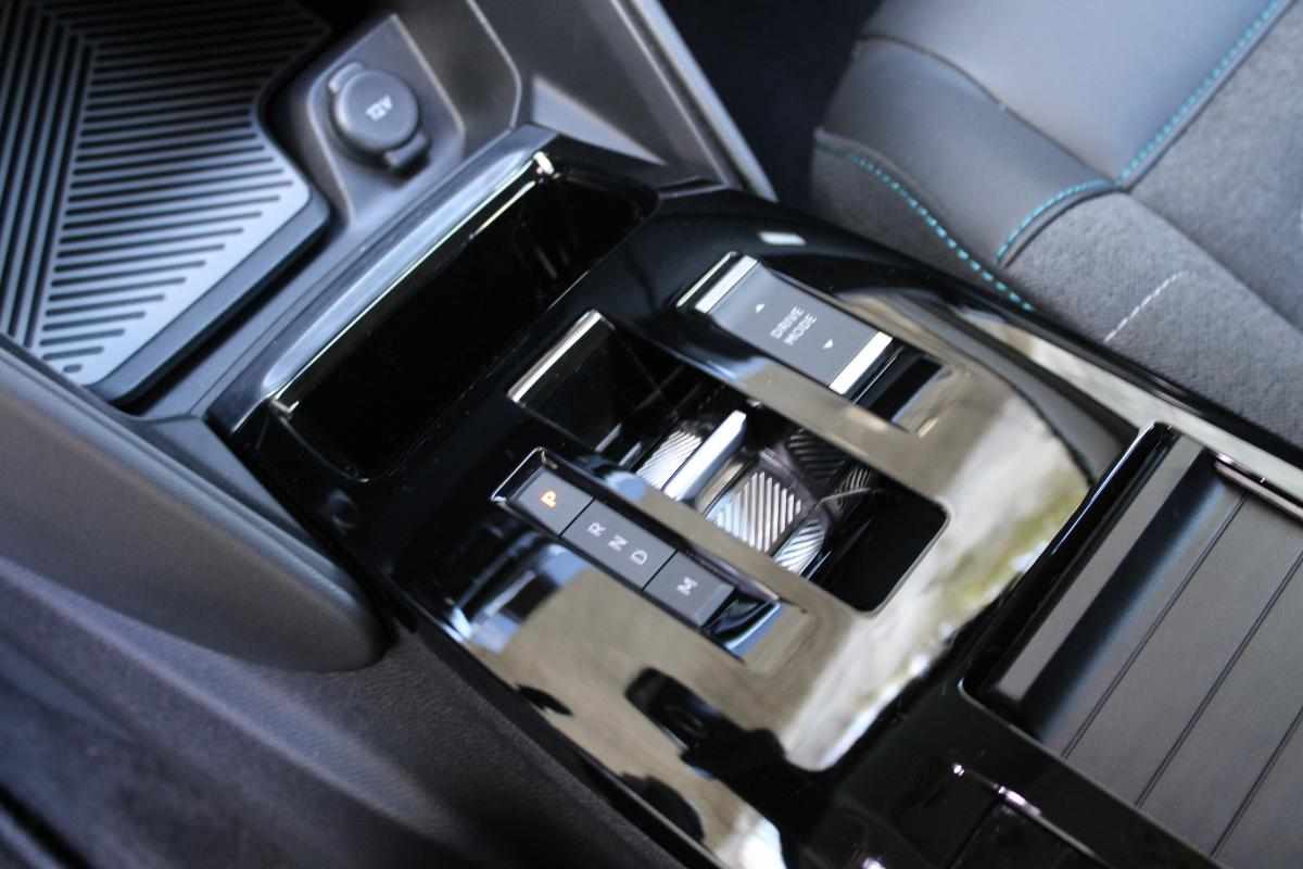 citroen-c4-1-2-puretech-2022-gasolina-1199cc