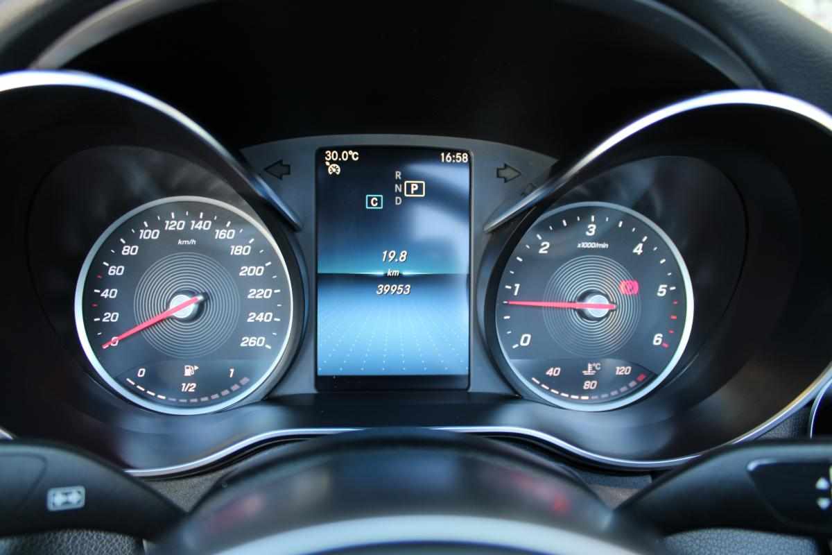 mercedes-benz-classe-c-c-220-d-4matic-2019-diesel-1950cc