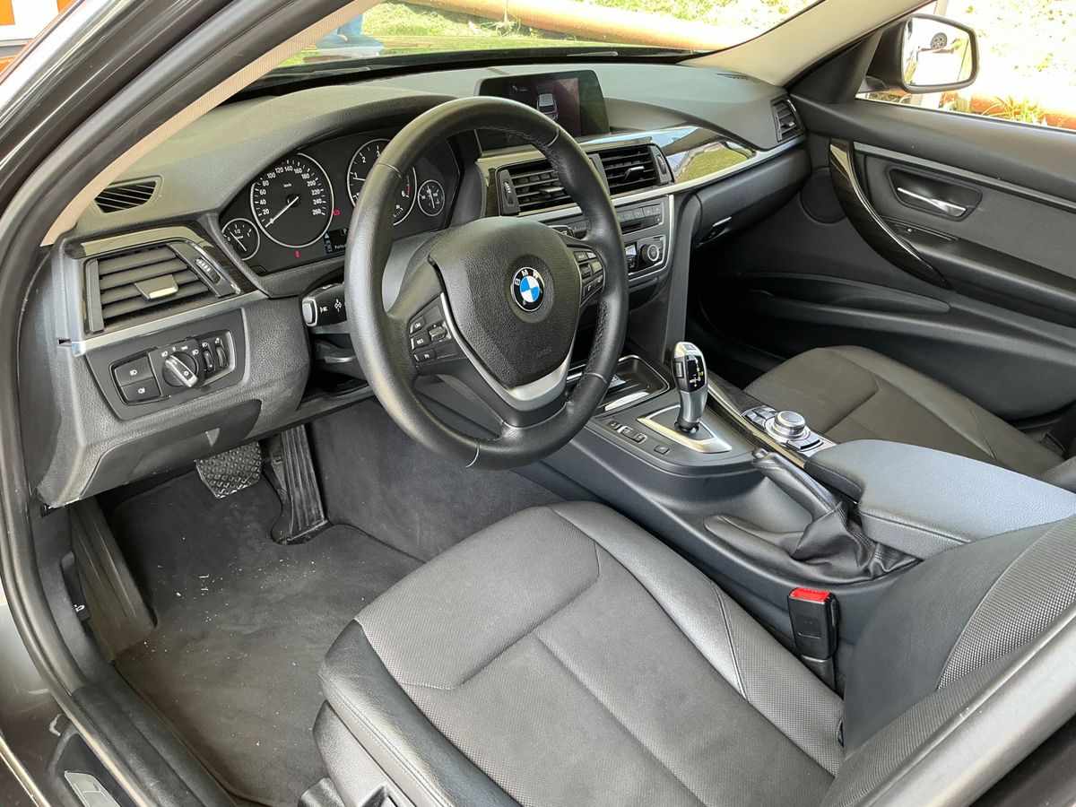 bmw-serie-3-318d-touring-2015-diesel-1995cc