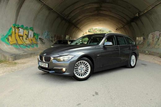 bmw-serie-3-318d-touring-2015-diesel-1995cc