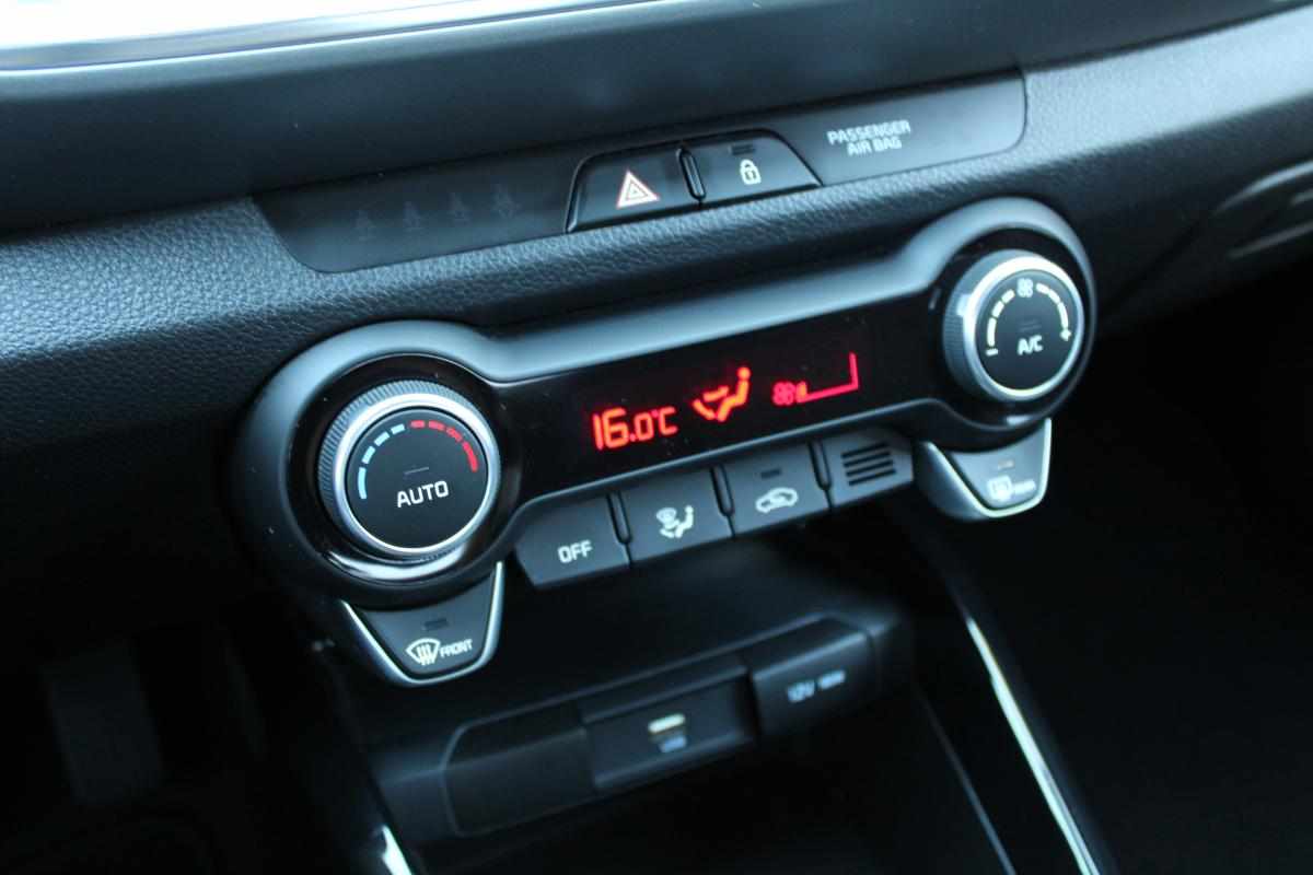 kia-stonic-1-0-t-gdi-2024-gasolina-998cc