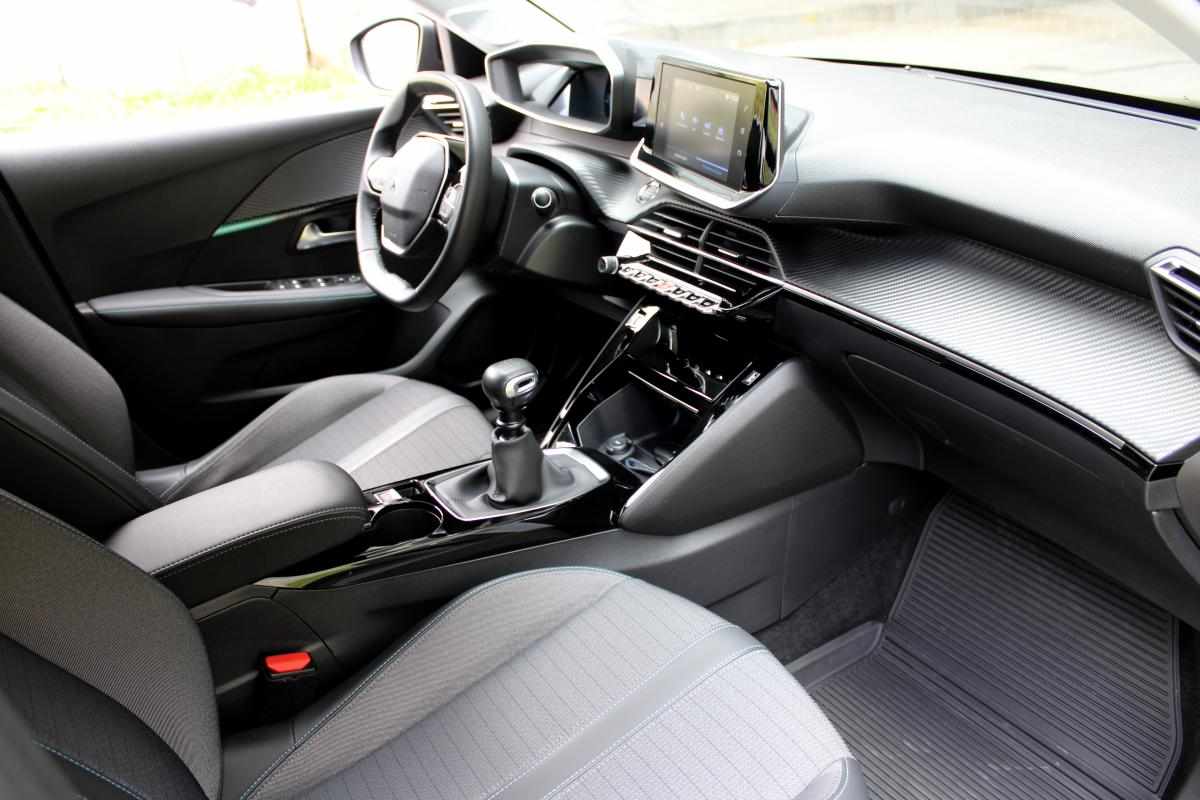 peugeot-208-1-2-puretech-2020-gasolina-1199cc