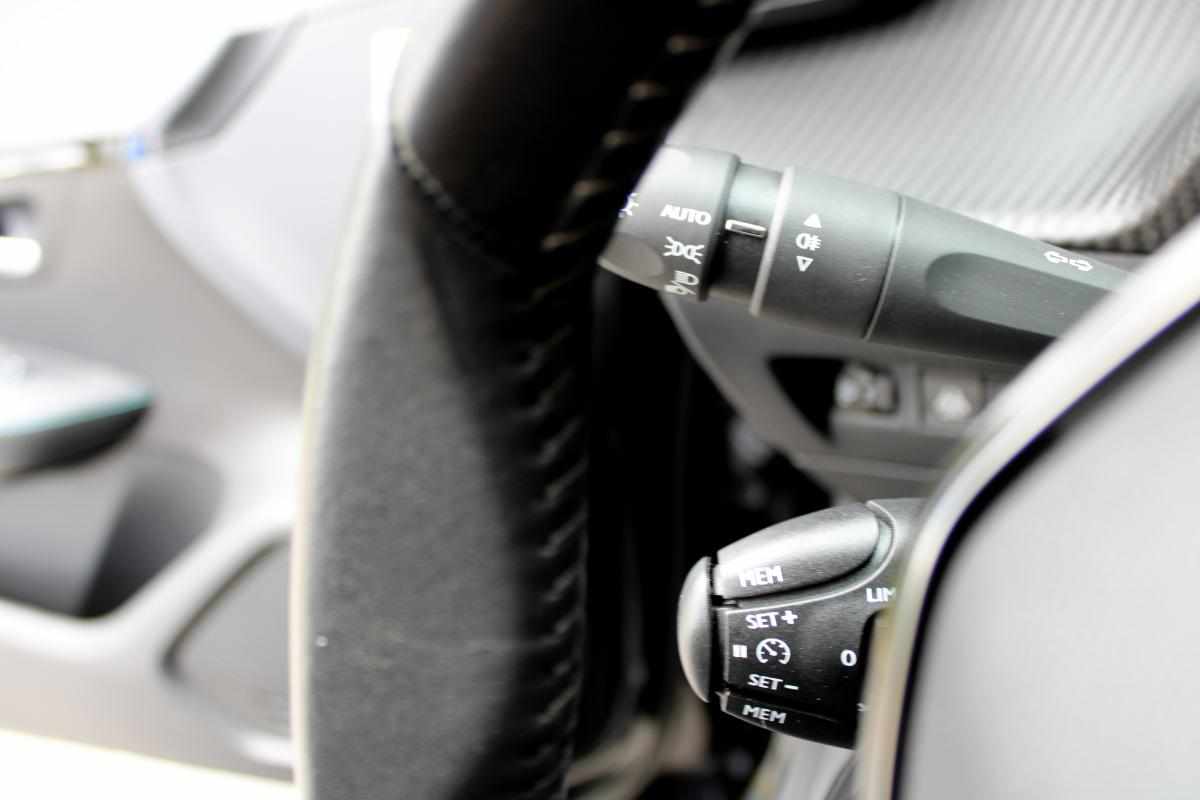 peugeot-208-1-2-puretech-2020-gasolina-1199cc