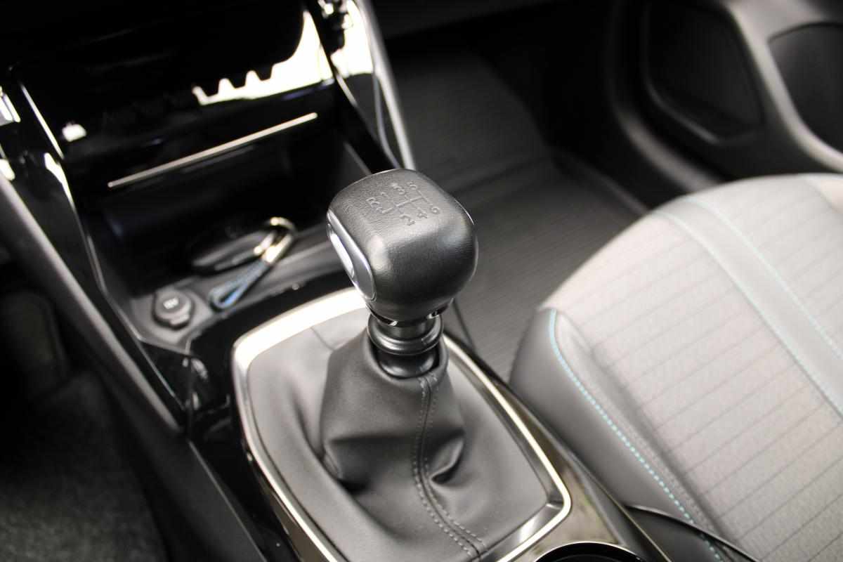 peugeot-208-1-2-puretech-2020-gasolina-1199cc