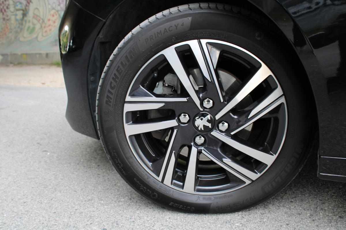 peugeot-208-1-2-puretech-2020-gasolina-1199cc