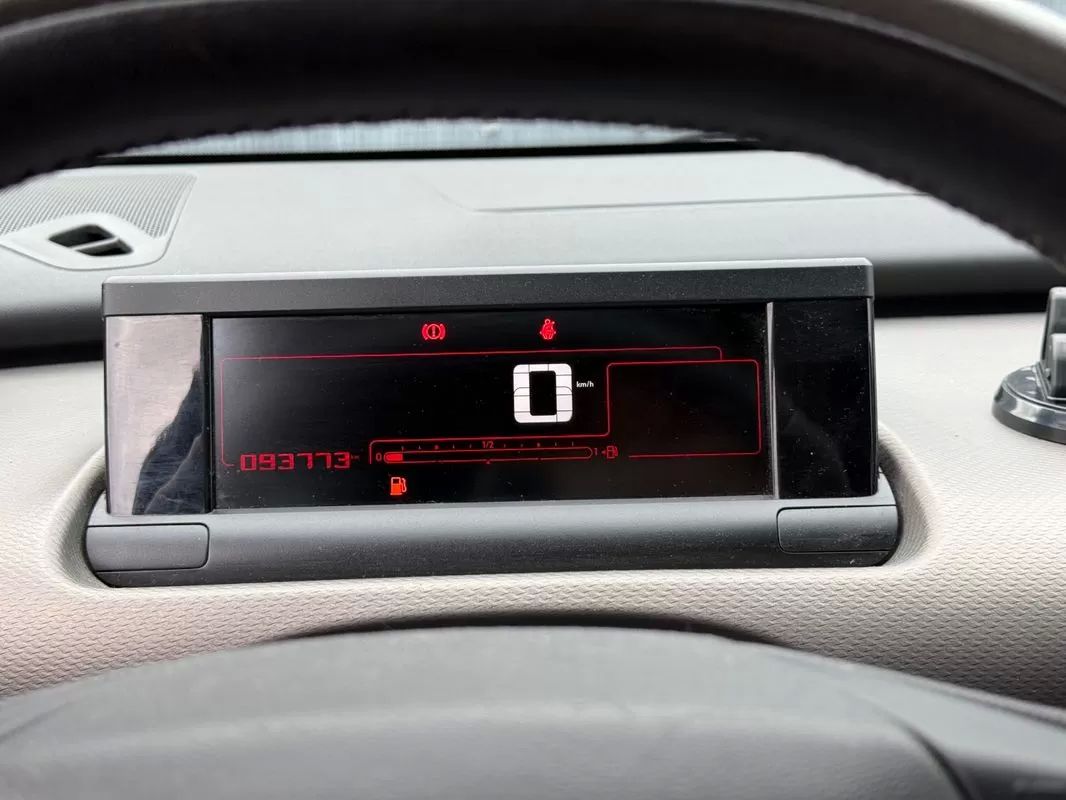 citroen-c4-cactus-2016-diesel-1560cc