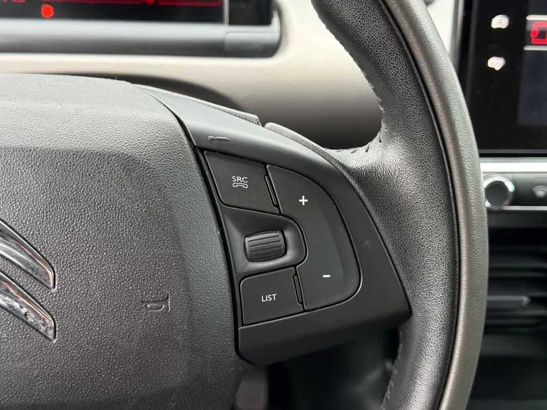 citroen-c4-cactus-2016-diesel-1560cc
