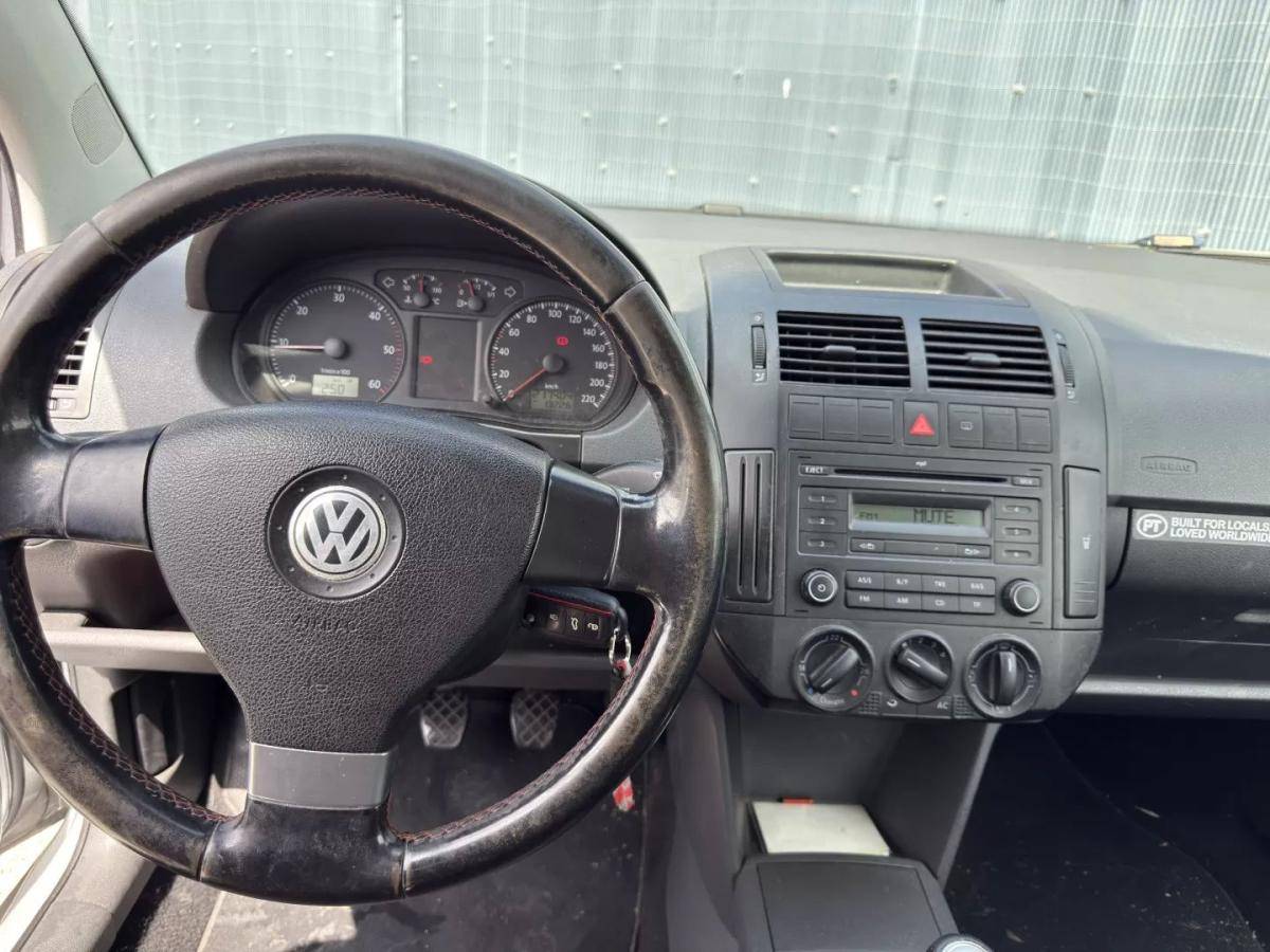 volkswagen-polo-2006-diesel-1422cc
