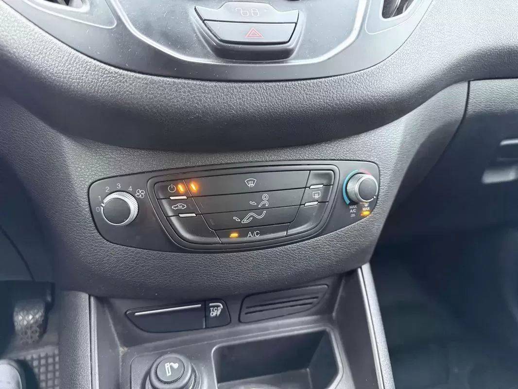 ford-transit-courier-2019-diesel-1499cc