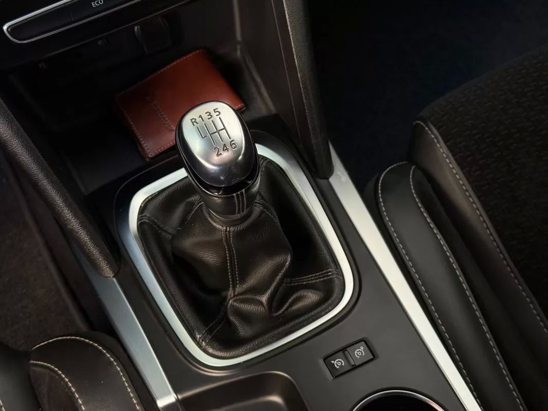 renault-megane-sport-tourer-2018-gasolina-1197cc