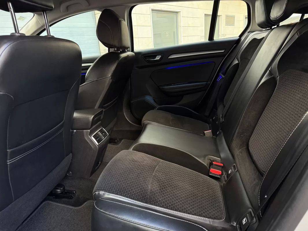 renault-megane-sport-tourer-2018-gasolina-1197cc
