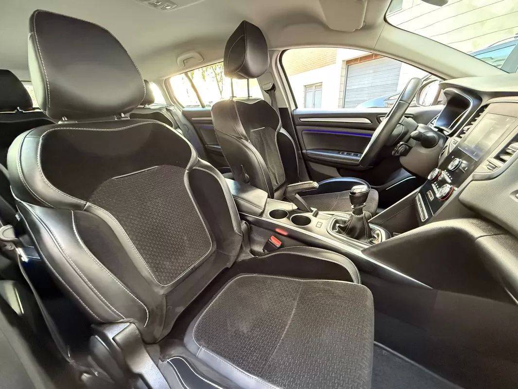 renault-megane-sport-tourer-2018-gasolina-1197cc