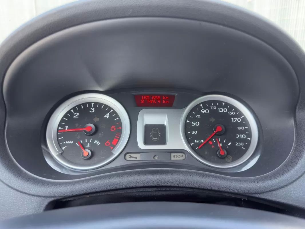 renault-clio-2011-diesel-1461cc