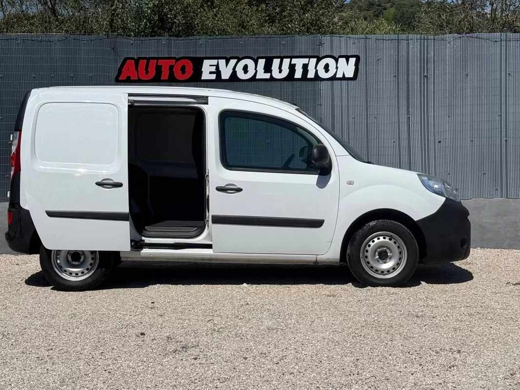 renault-kangoo-2019-diesel-1500cc