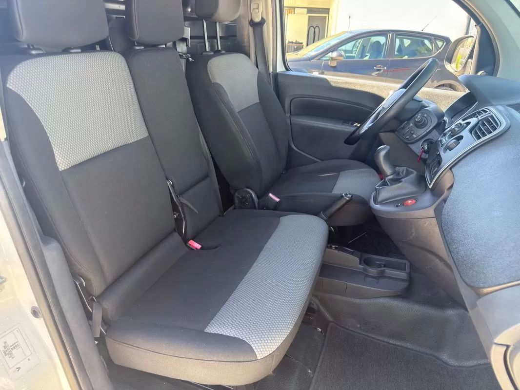 renault-kangoo-2019-diesel-1500cc