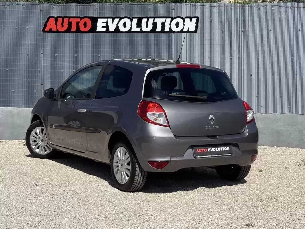 renault-clio-2009-gasolina-1149cc