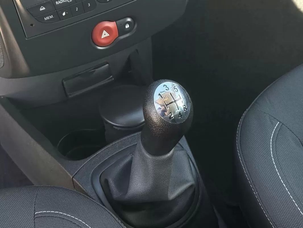 renault-clio-2009-gasolina-1149cc