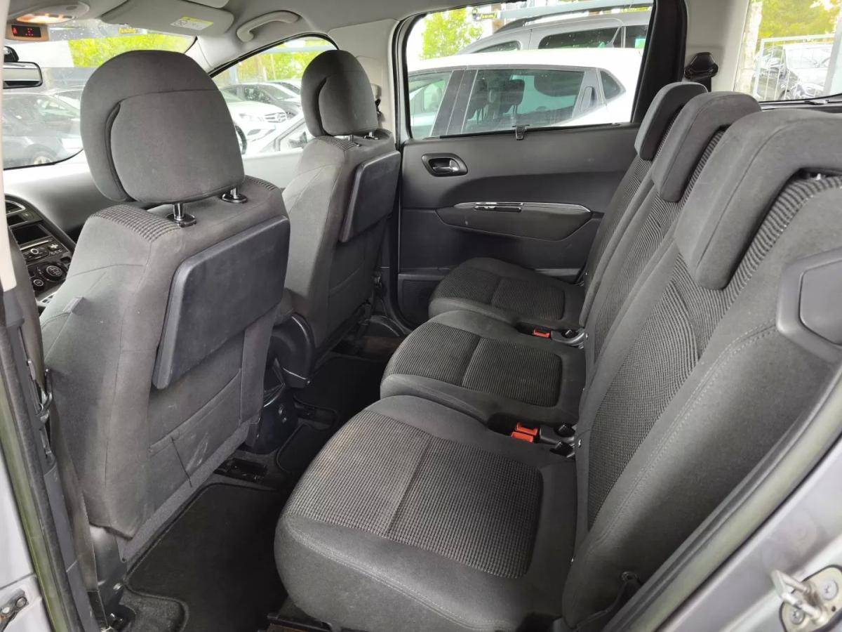 peugeot-5008-2014-diesel-1560cc