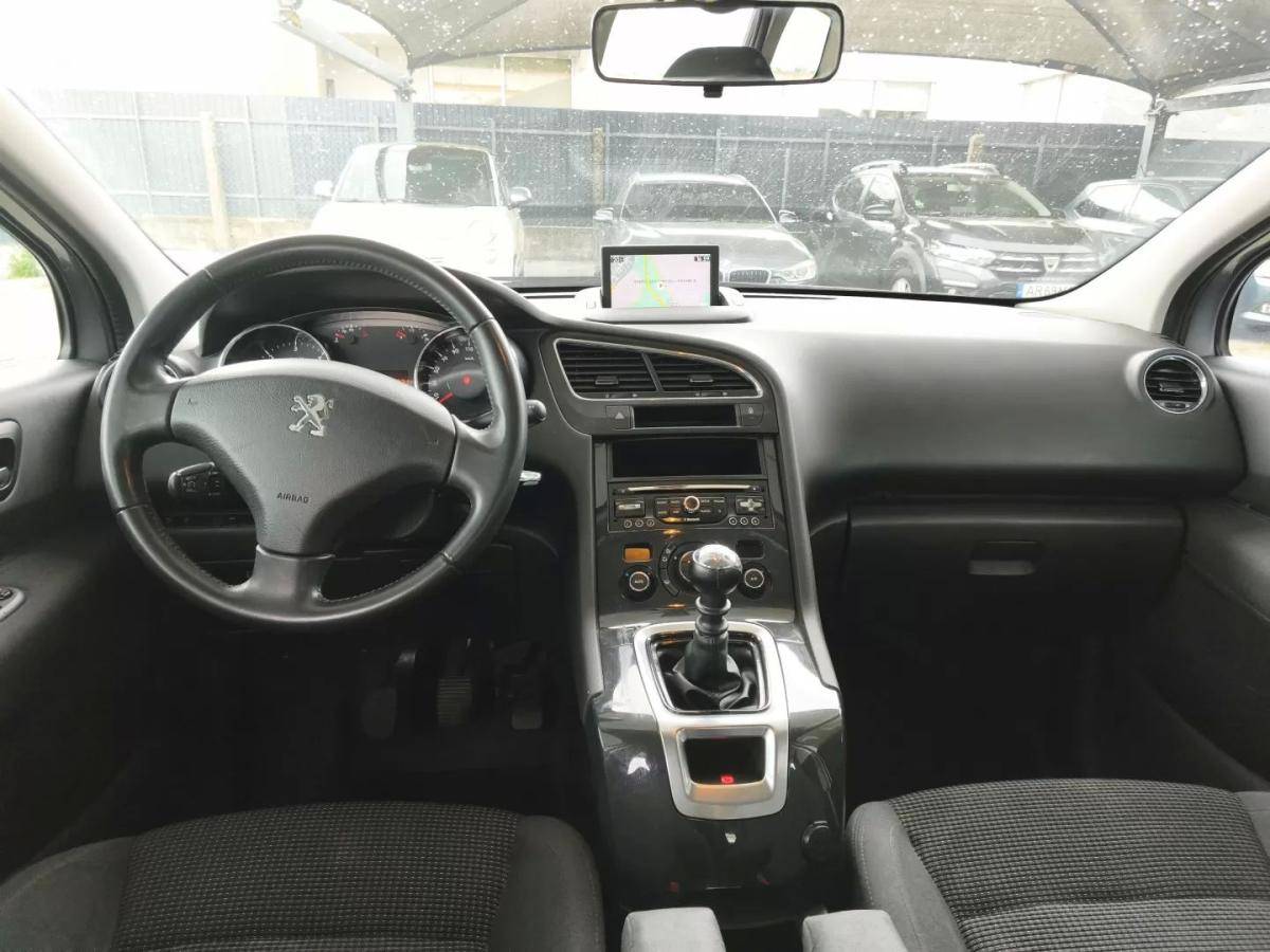 peugeot-5008-2014-diesel-1560cc