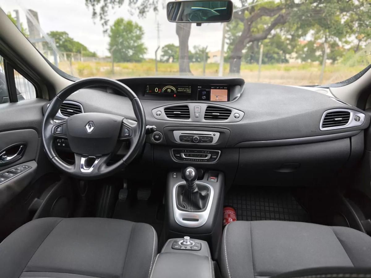 renault-scenic-2015-diesel-1461cc