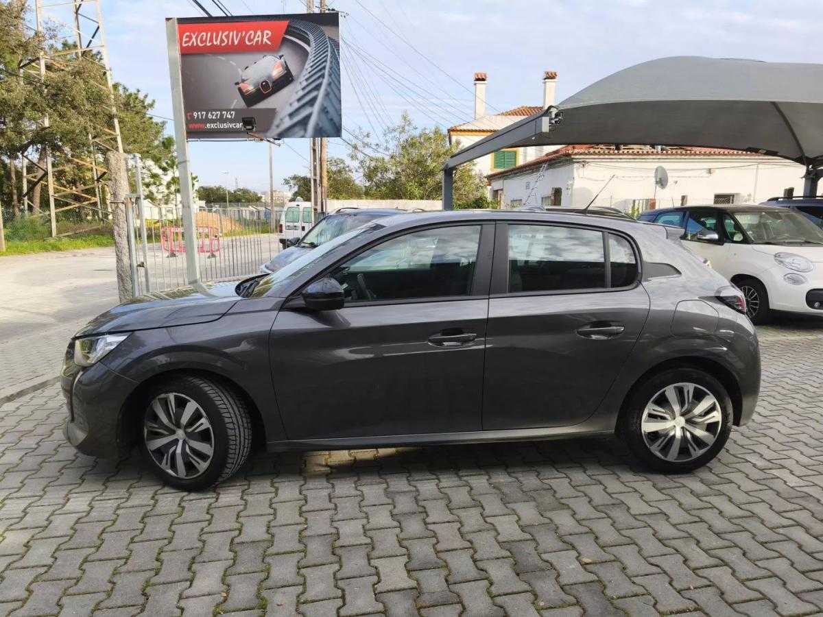 peugeot-208-2023-diesel-1499cc