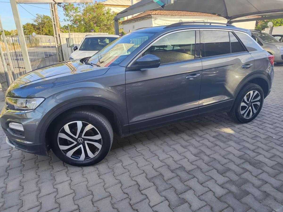 volkswagen-t-roc-2021-gasolina-999cc
