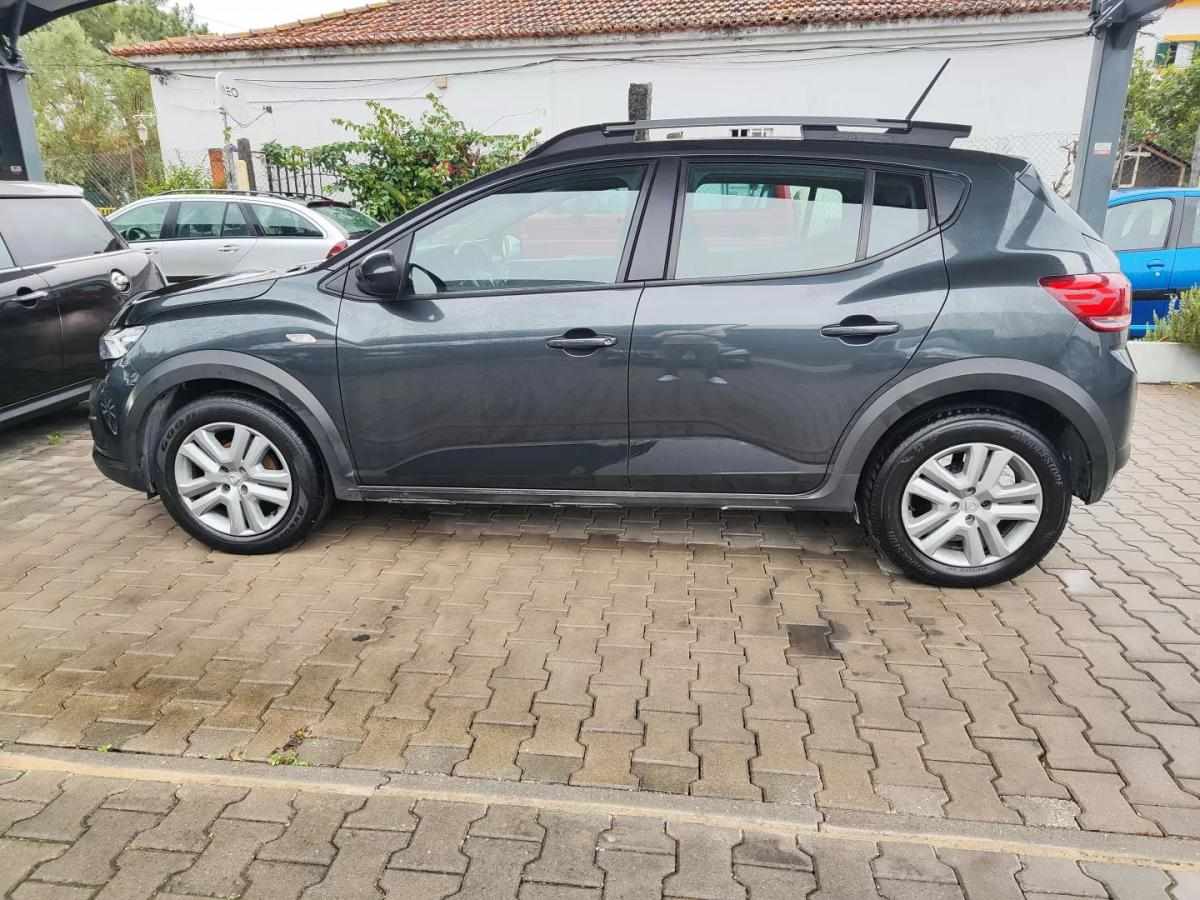 dacia-sandero-2022-gpl-999cc