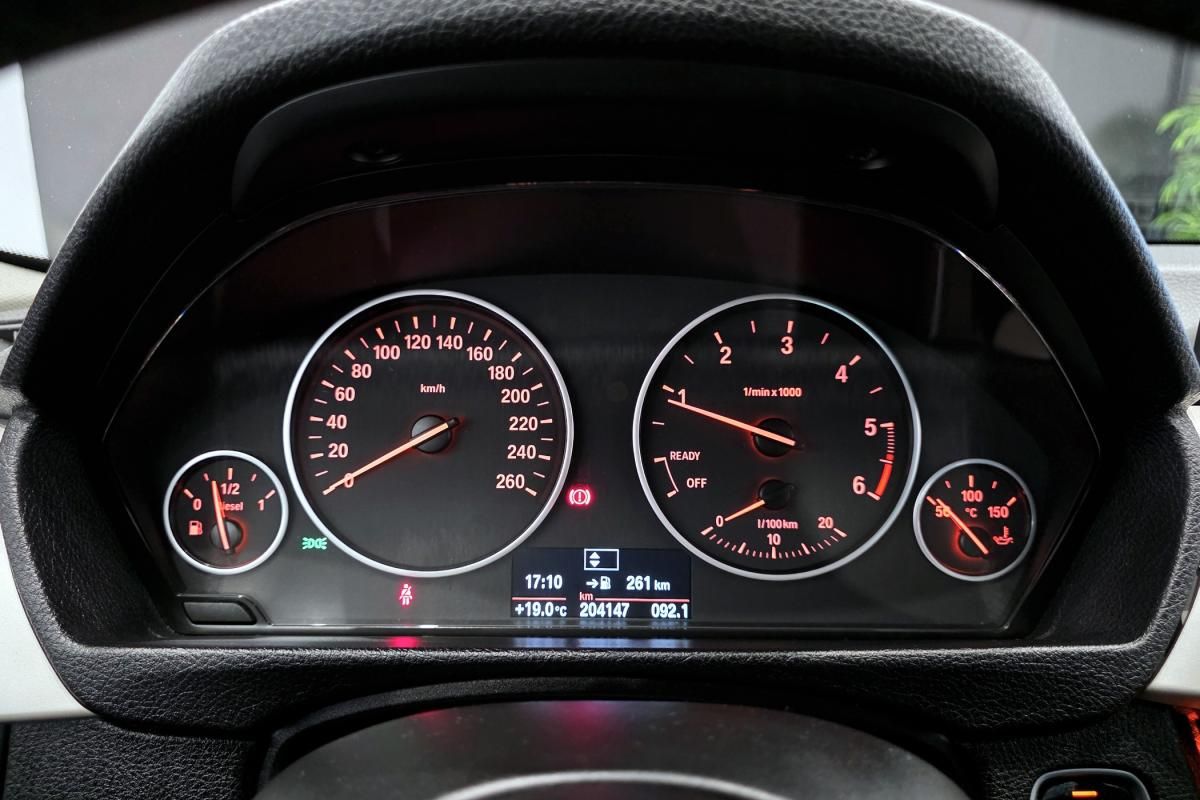 bmw-serie-3-2013-diesel-1995cc