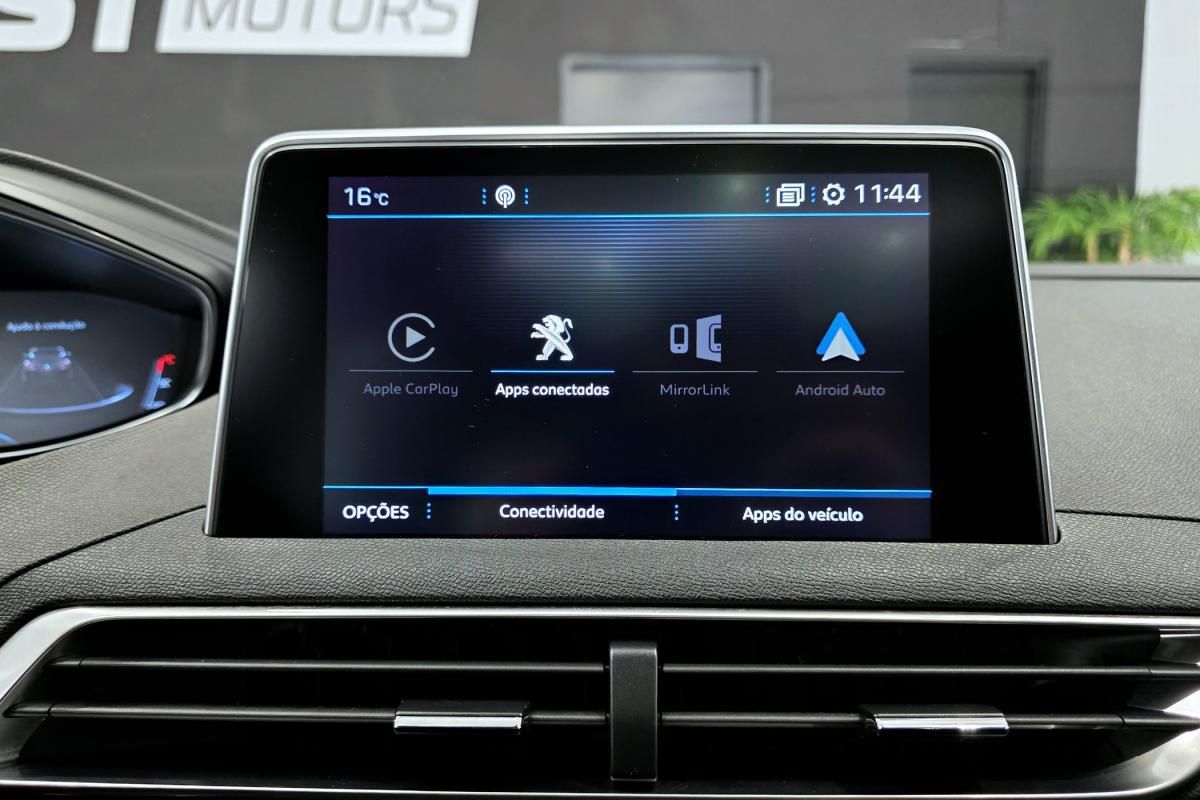 peugeot-3008-2019-diesel-1499cc