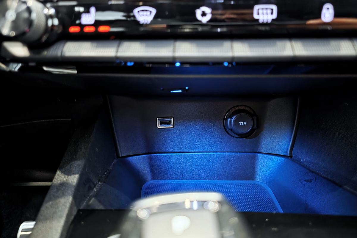 peugeot-3008-2017-diesel-1560cc
