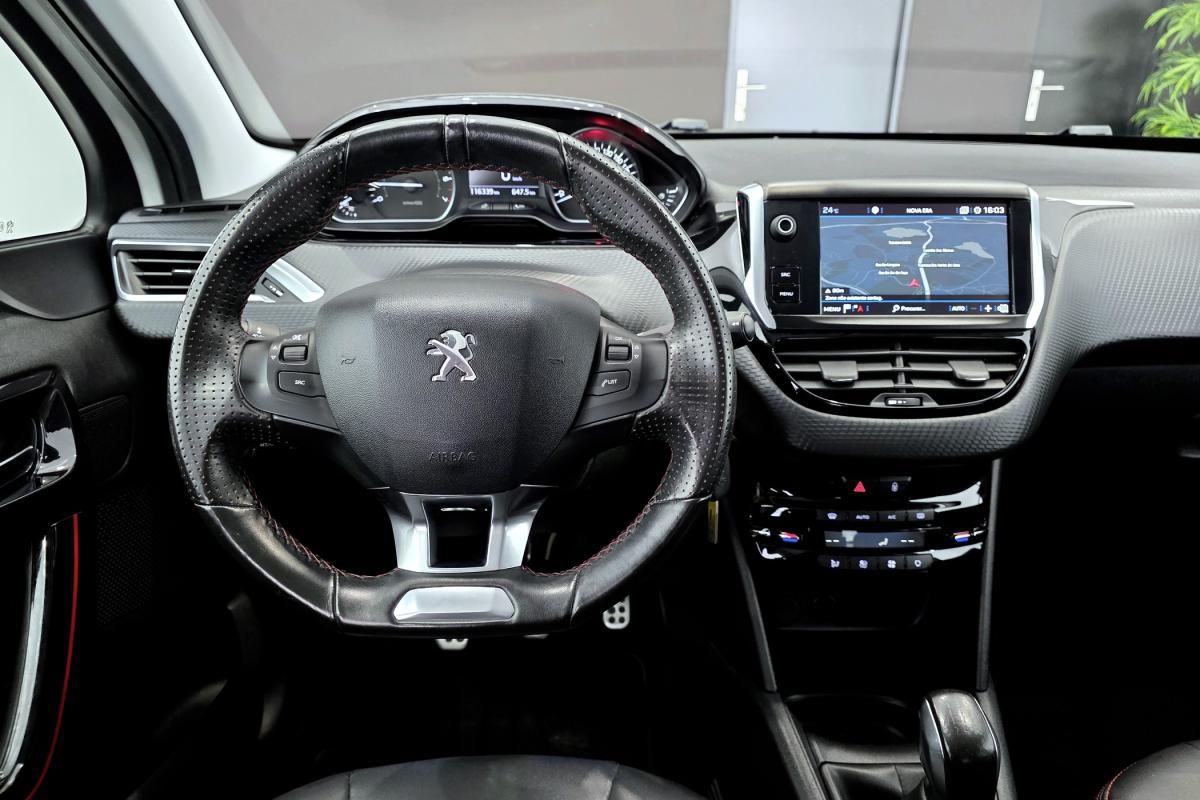 peugeot-208-2017-gasolina-1199cc