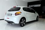 peugeot-208-2017-gasolina-1199cc