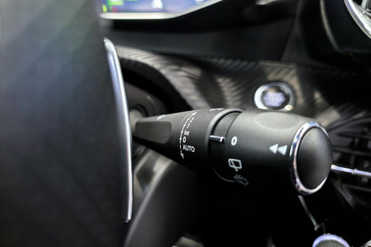 peugeot-208-2019-gasolina-1199cc